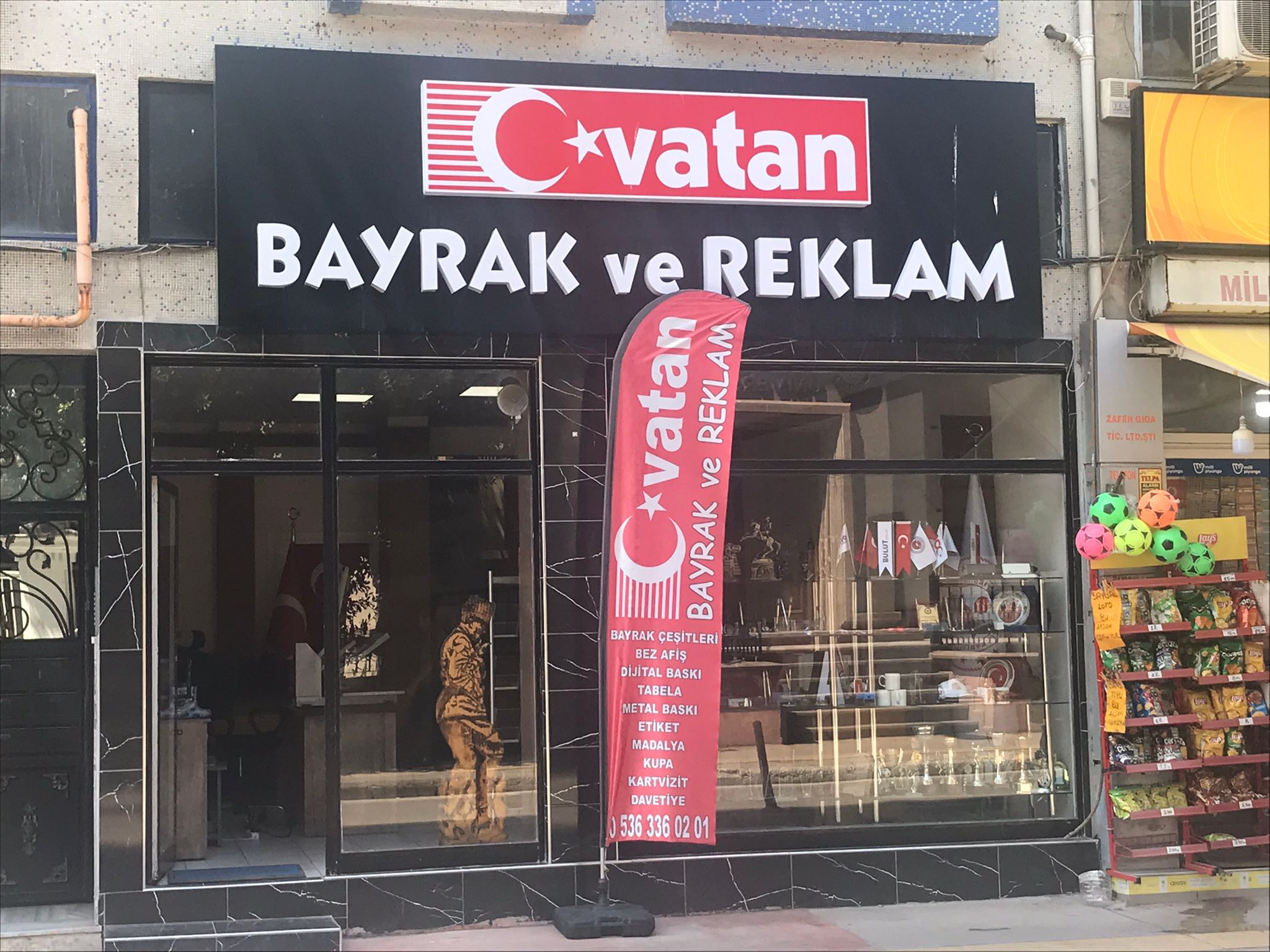 Vatan Bayrak Reklam web sitesinde kullanılan görsel